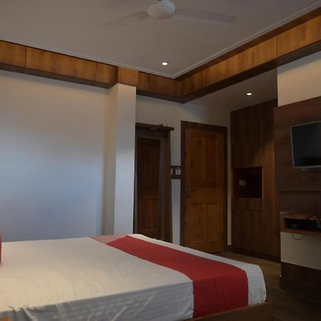 Hotel Apple Blossom B$B Manāli Екстериор снимка